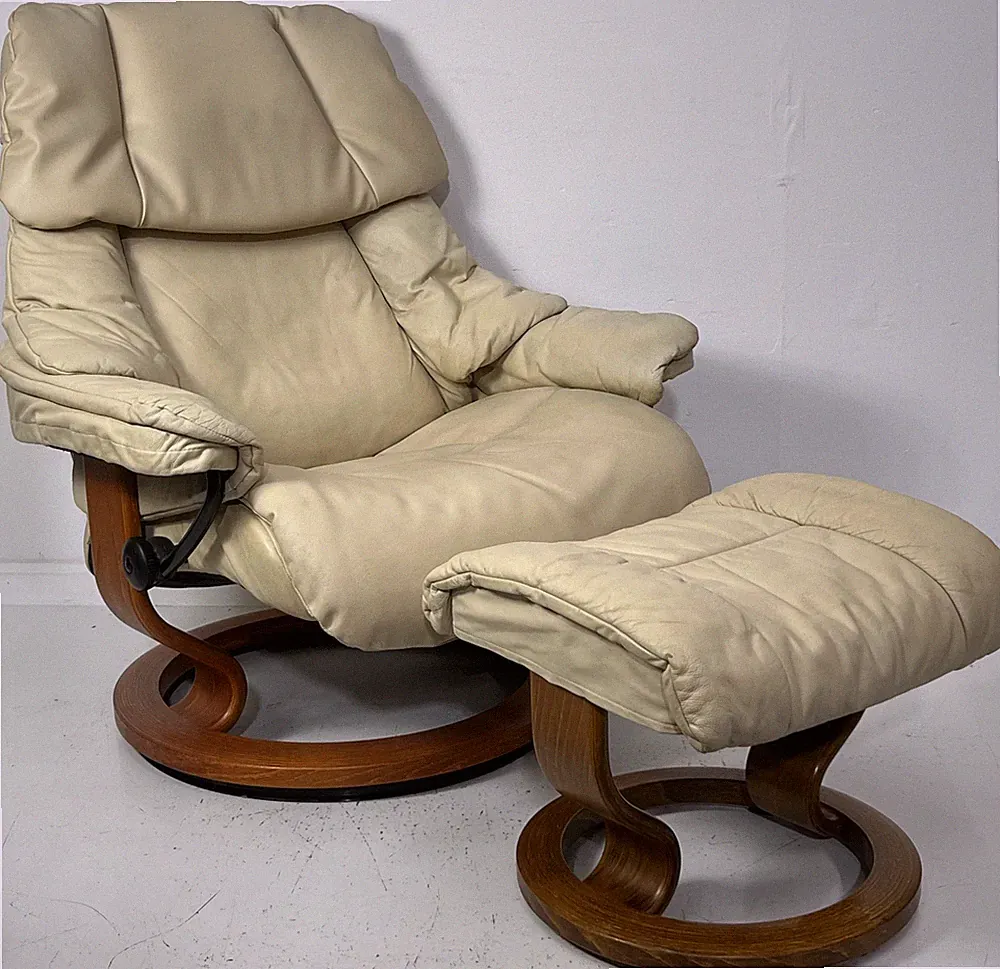 Ekornes Stressless Large RENO Cream Leather Swivel Recliner Chair & Ottoman