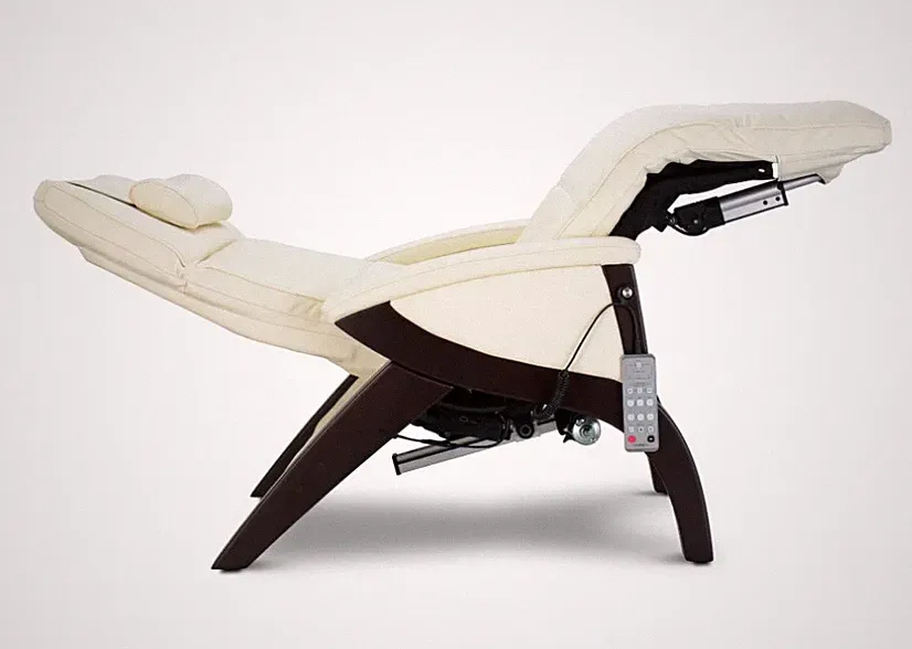 Svago ZGR Newton Recliner The Ultimate Zero Anti Gravity Chair Ivory Leather