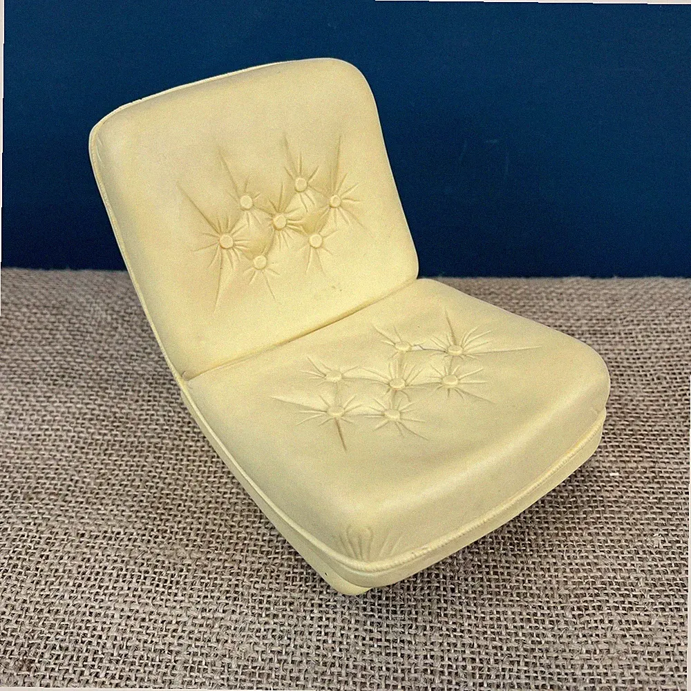 VINTAGE SINDY DOLL CREAM RECLINER CHAIR ARMCHAIR PEDIGREE FURNITURE